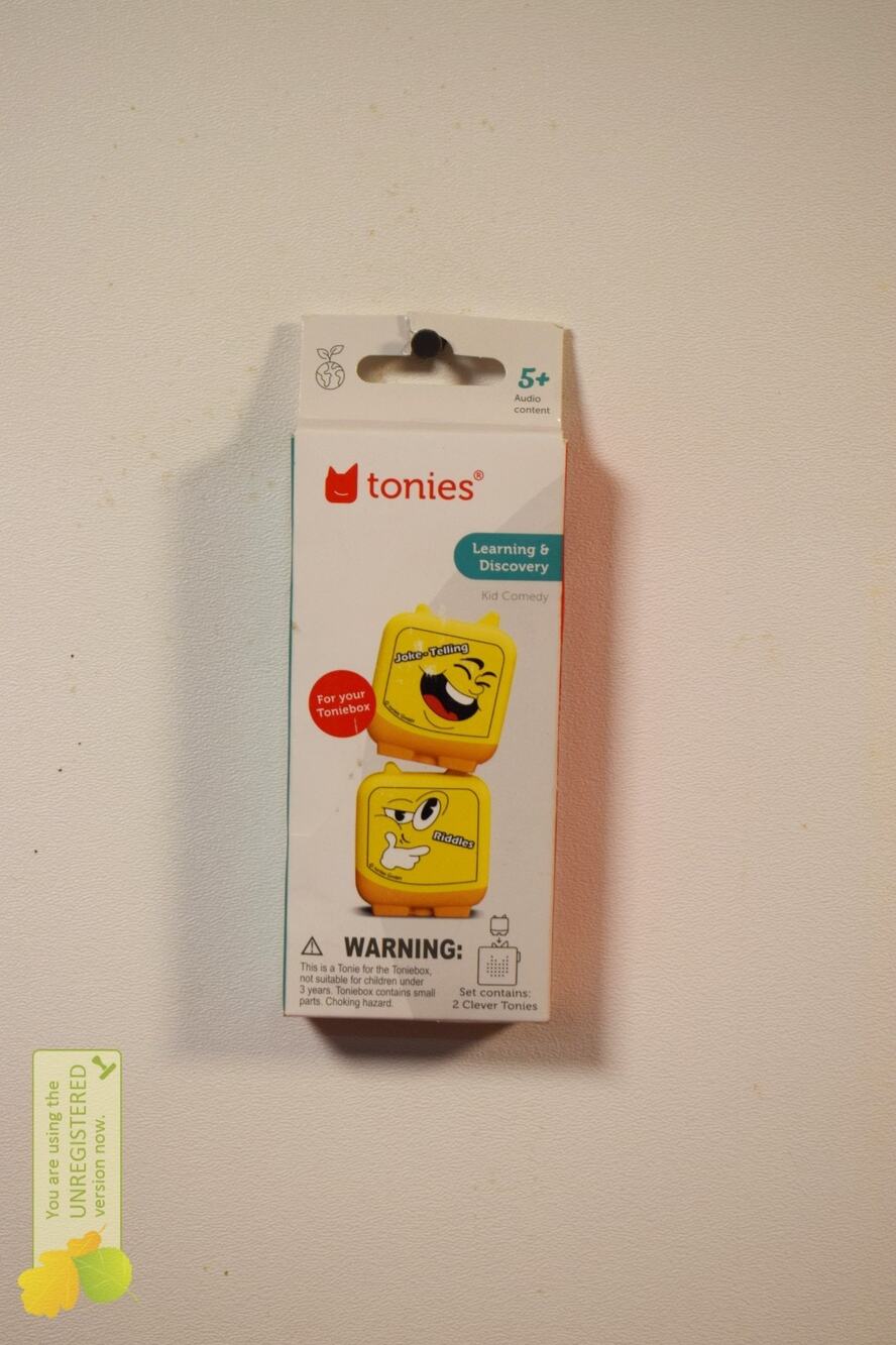 tonies Kids Comedy: Joke Telling and Riddles Audio Figurines 2pk